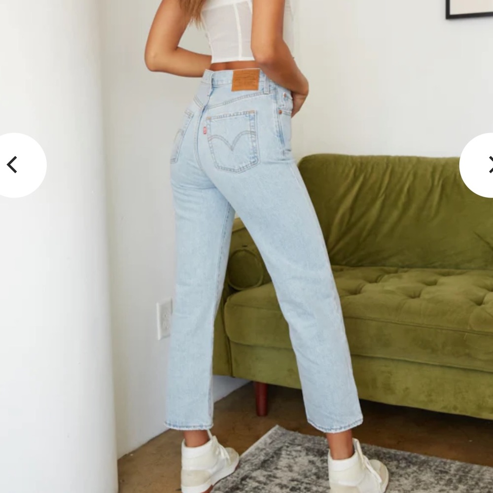LEVIS Ribcage Straight Ankle Jean in Ojai Shore